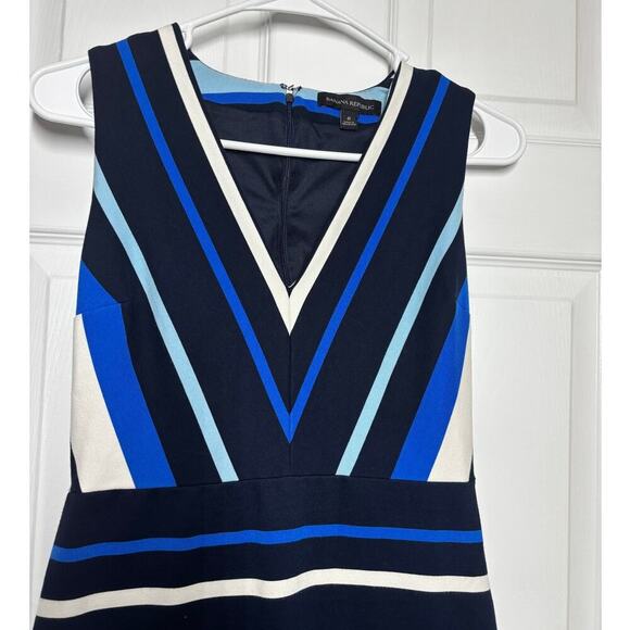 Banana Republic Women 6 V-Neck Rear Zip Blue Black Knee Length Bodycon Dress - Picture 2 of 8